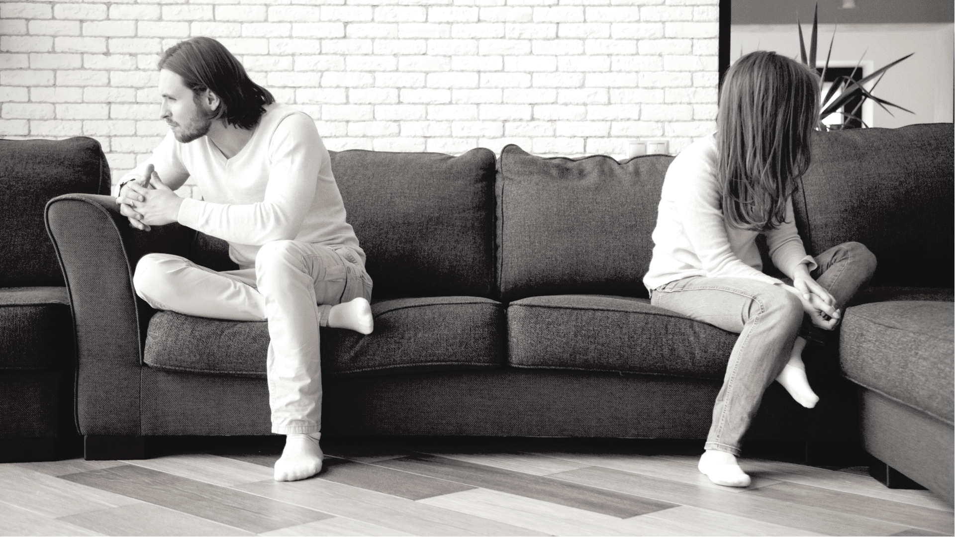 8 Signs That You And Your Partner Are Incompatible 8 signs that you and your partner are