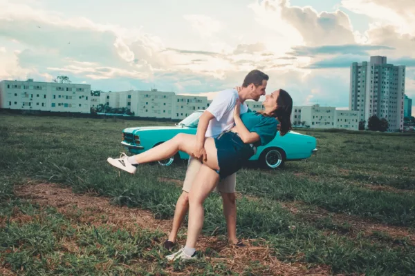 6 Simple Things Every Men Could Do To Win Her Heart