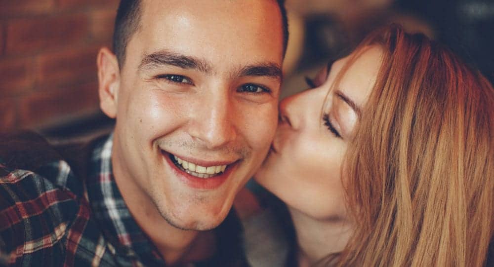 10 Ways He Shows You He Loves You Without Saying Anything