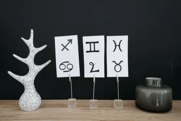 These 3 Zodiac Signs Are Going To Get Back Together With An Old Flame In 2019