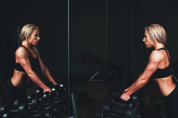11 Things That A Strong Woman Does Differently From Other Women