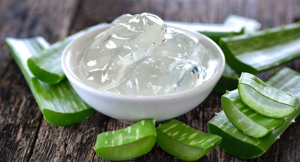 Get Rid Of Forehead Wrinkles With Aloe Vera Gel