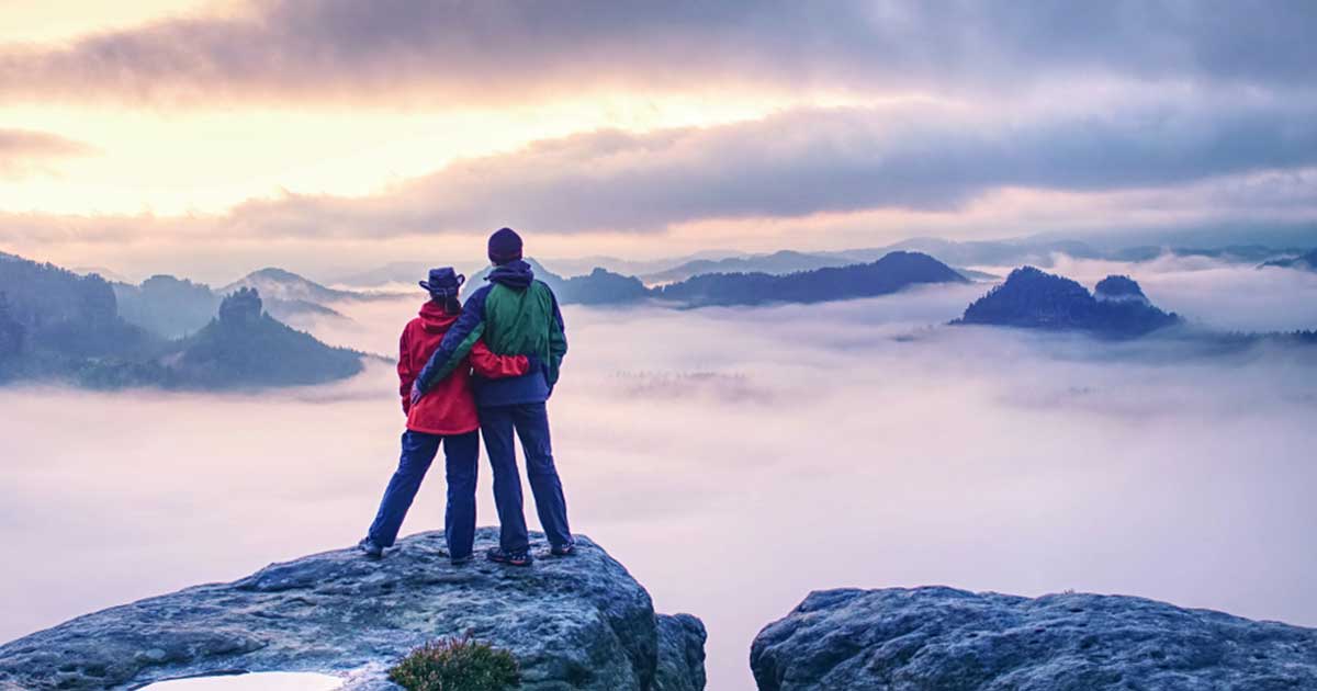 8 Things Strong Women Always Do Even When They Re In Relationships