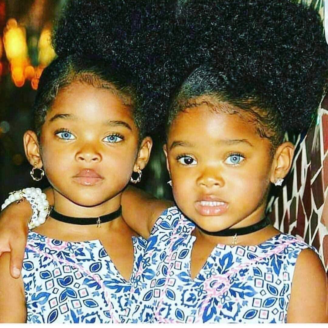 Megan and Morgan, the “TrueBlue Twins” and Everything You Need to Know About Them