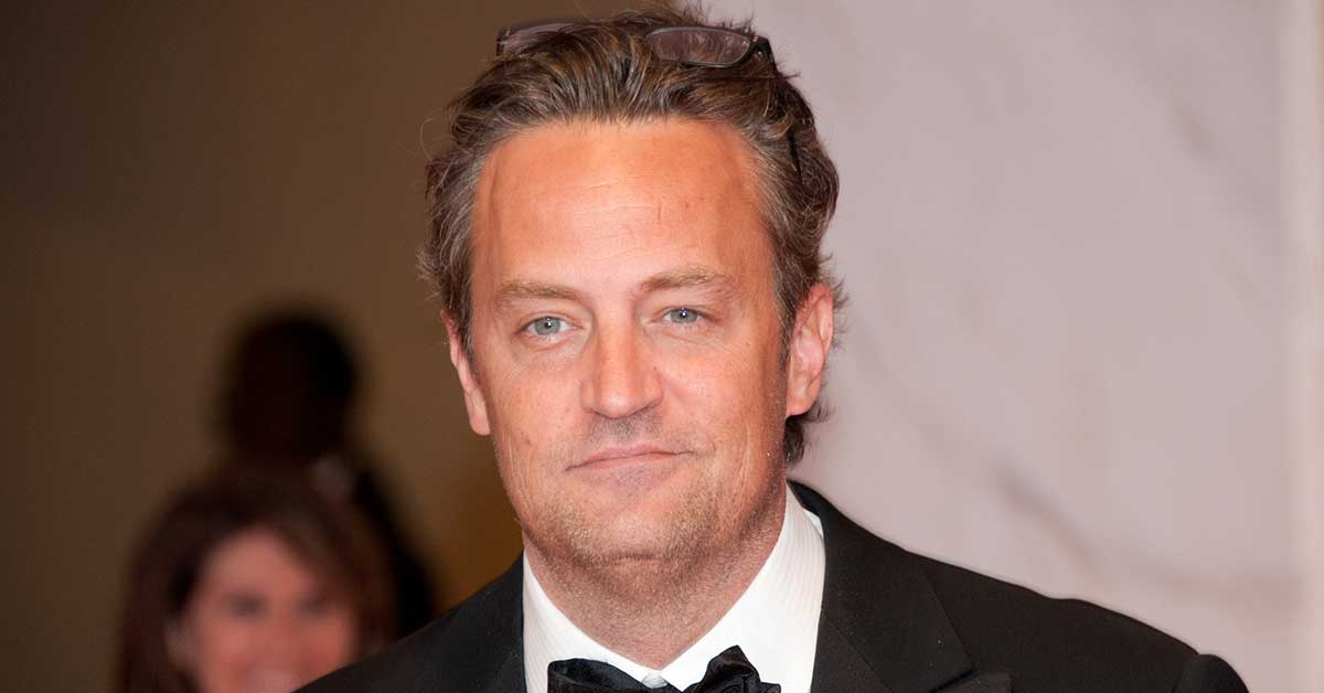 Matthew Perry says He almost Died When He Spent Weeks in a Coma, “I had a 2 Percent Chance to Live”