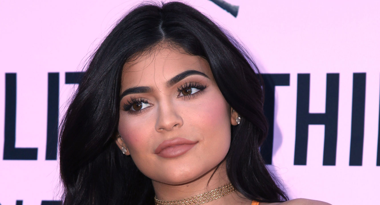 After nine months of waiting, Kylie Jenner announces the baby’s name