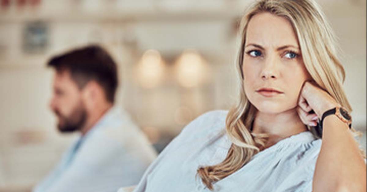 8 Disappointing Situationship Red Flags You Shouldn’t Ignore
