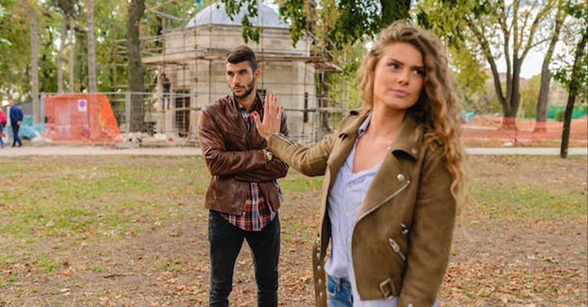 8 Signs You’re Clearly Not Her Type Of Man
