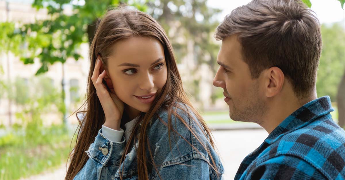 8 Obvious Signs He Loves You Deeply Even When He Doesn’t Say It