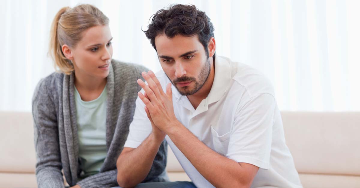 11 Things That Make Him Think She’s Desperate