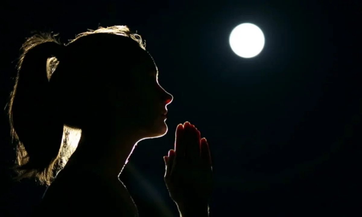 The Importance of Prayer Every Time You Wake Up at Midnight and 3 AM