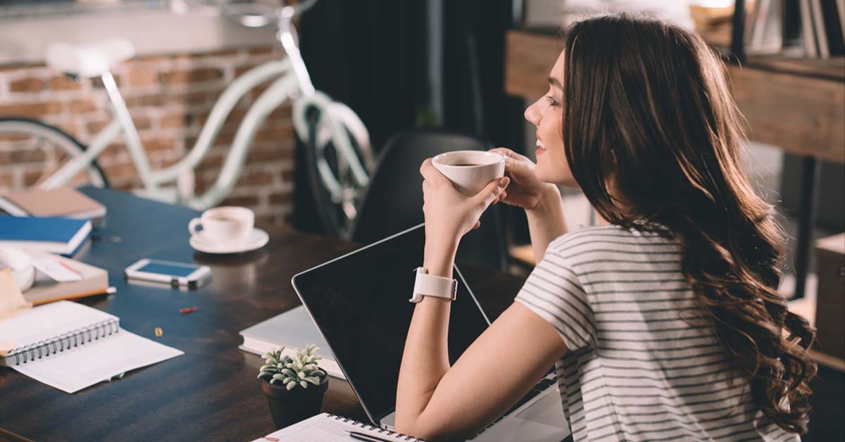 Items That Surprisingly Make Women More Attractive To Men