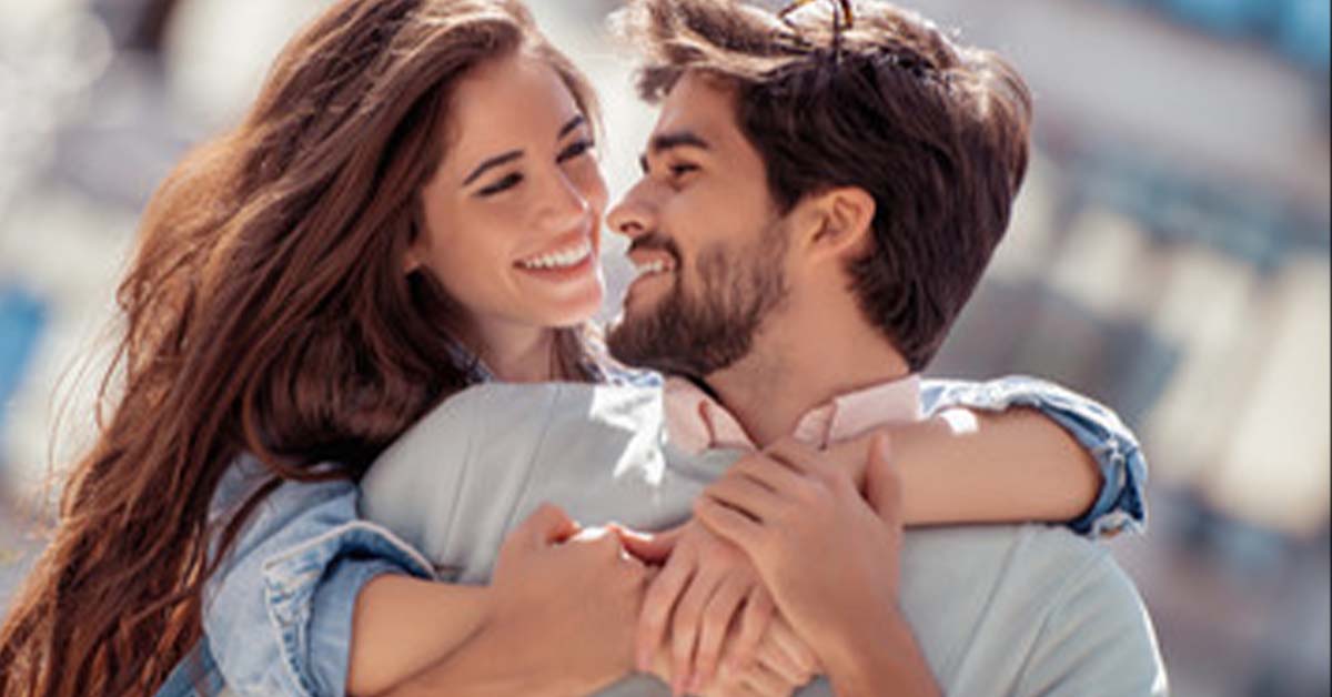 If A Woman Is Truly In Love, She’ll Usually Display These 8 Behaviors